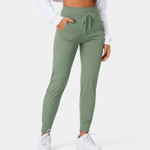 Cloudful™ Air High Waisted Drawstring Side Pocket Halara Joggers basil small NWT
